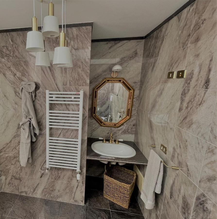 فندق Don Gil Chic بولينيانو آ ماري المظهر الخارجي الصورة