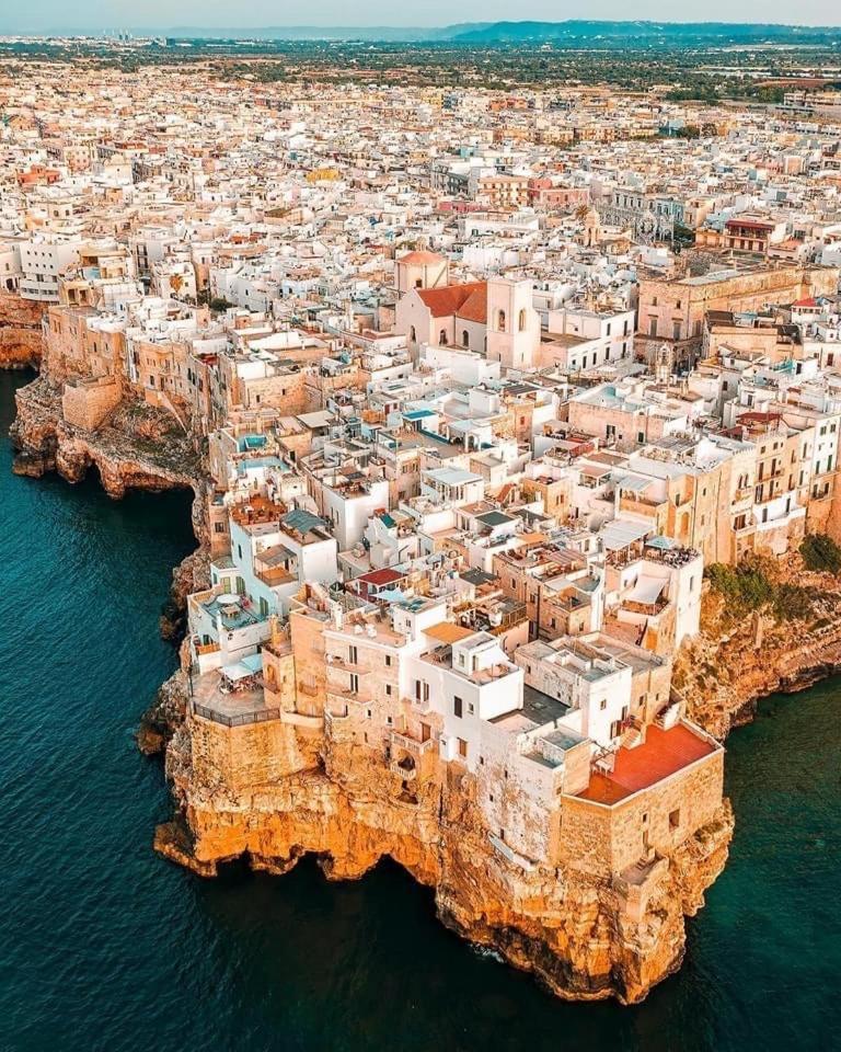 فندق Don Gil Chic بولينيانو آ ماري المظهر الخارجي الصورة